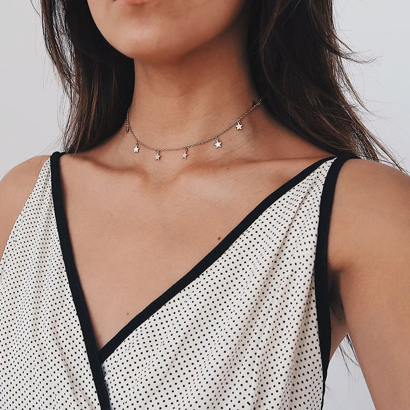 Boho Statement Necklace: Stylish Stars Dangler Choker for Women - Fashionable Clavicle Chain Jewelry, Perfect Birthday G